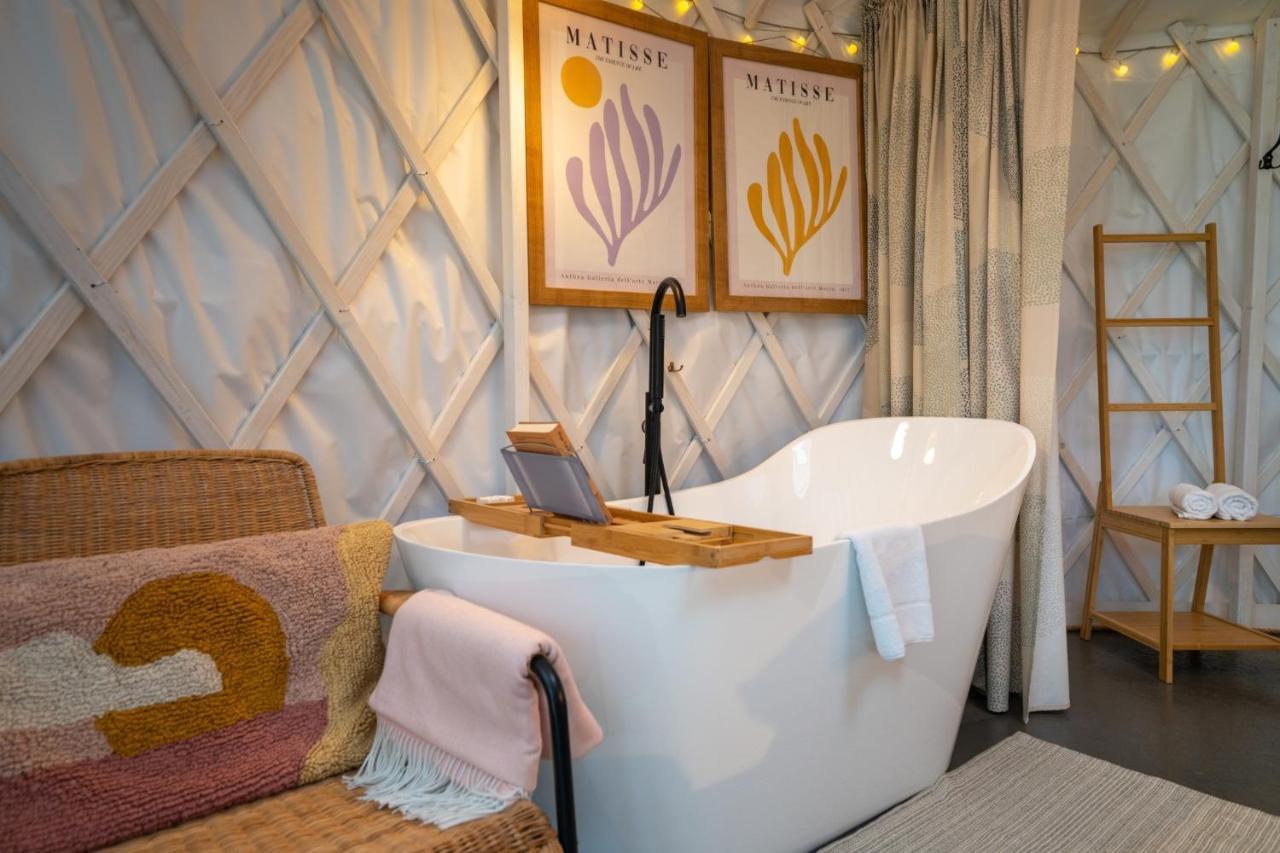 Izera Glamping Adults - Luksusowe Jurty&Spa Gajowka  Exterior photo