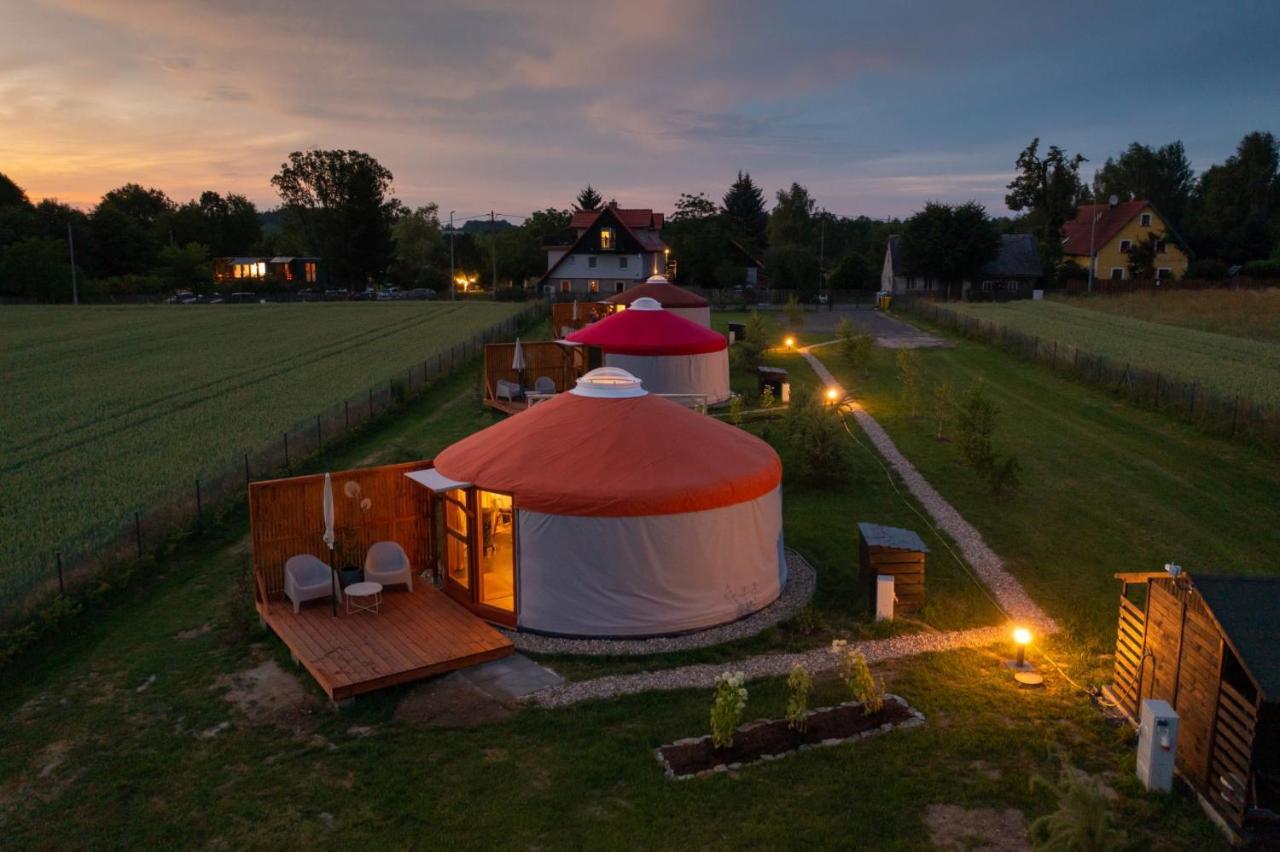 Izera Glamping Adults - Luksusowe Jurty&Spa Gajowka  Exterior photo