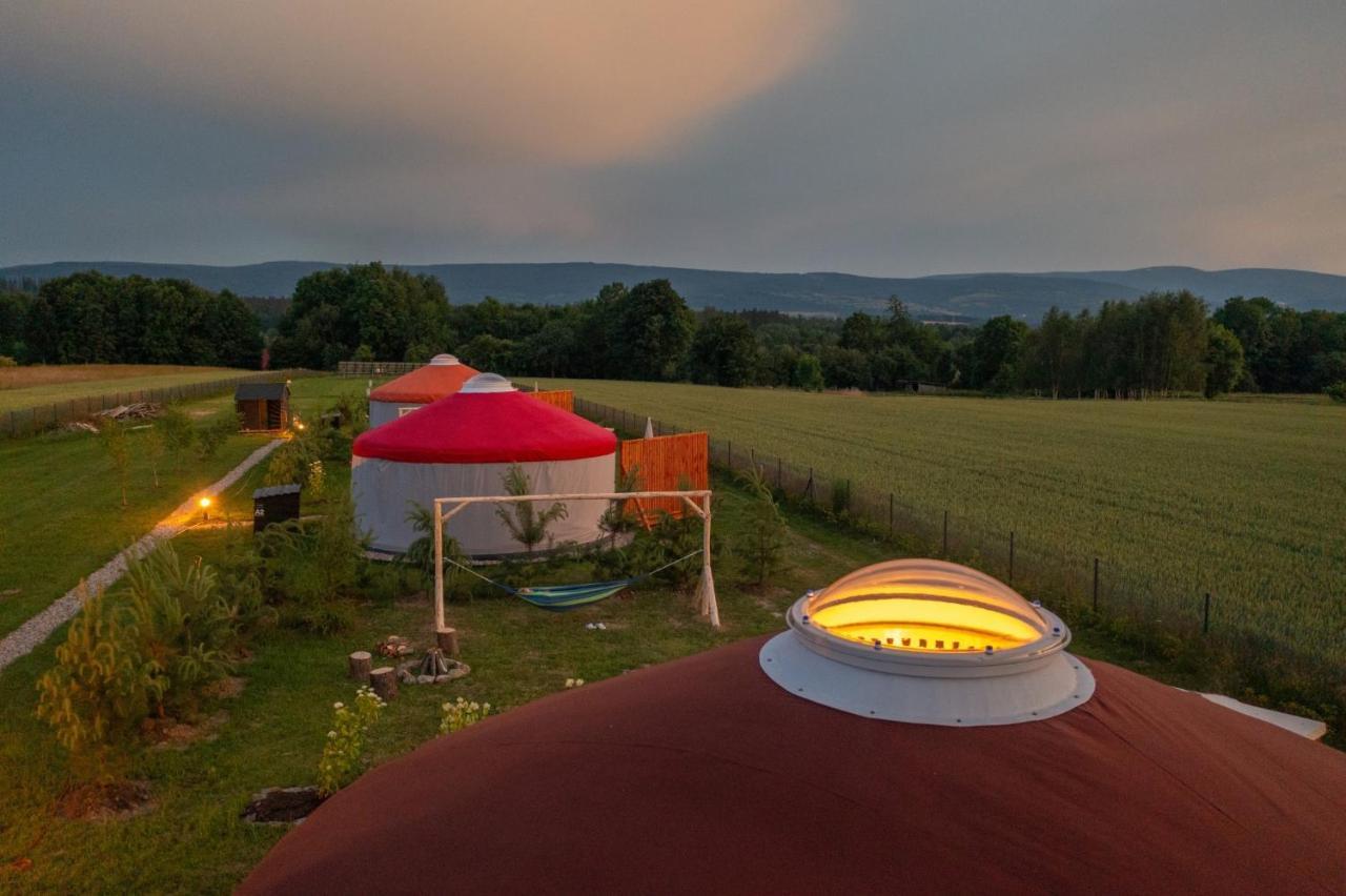 Izera Glamping Adults - Luksusowe Jurty&Spa Gajowka  Exterior photo
