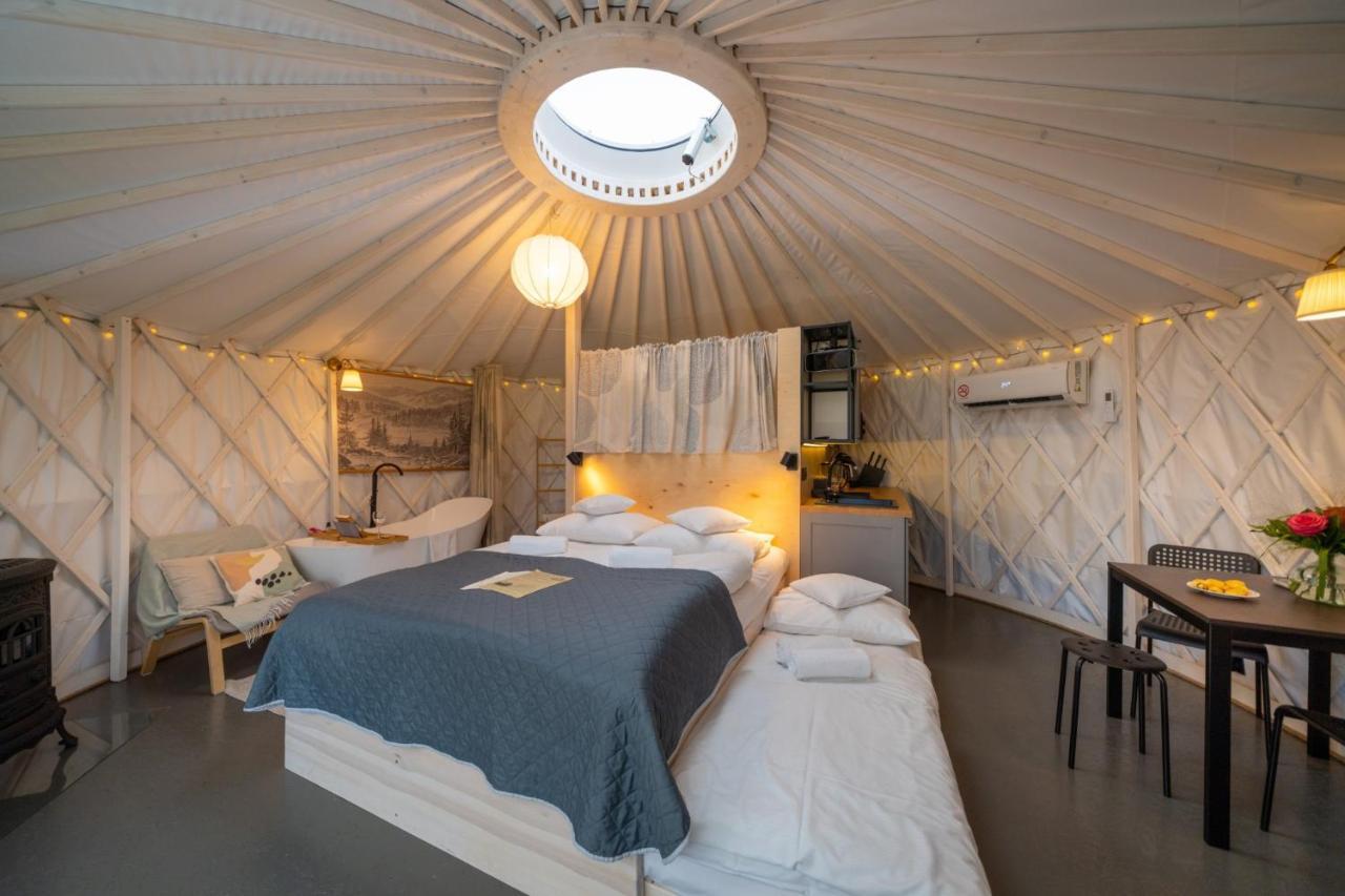 Izera Glamping Adults - Luksusowe Jurty&Spa Gajowka  Exterior photo