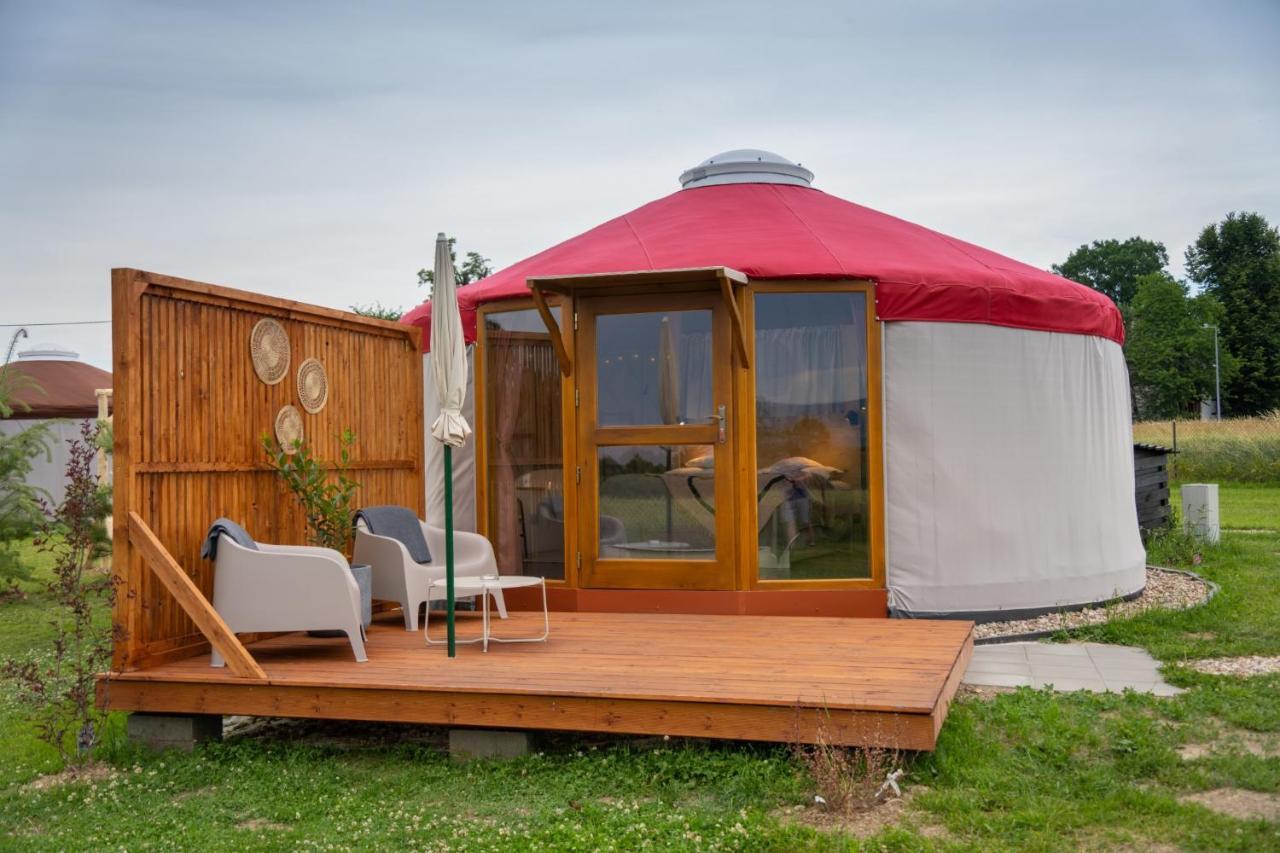 Izera Glamping Adults - Luksusowe Jurty&Spa Gajowka  Exterior photo