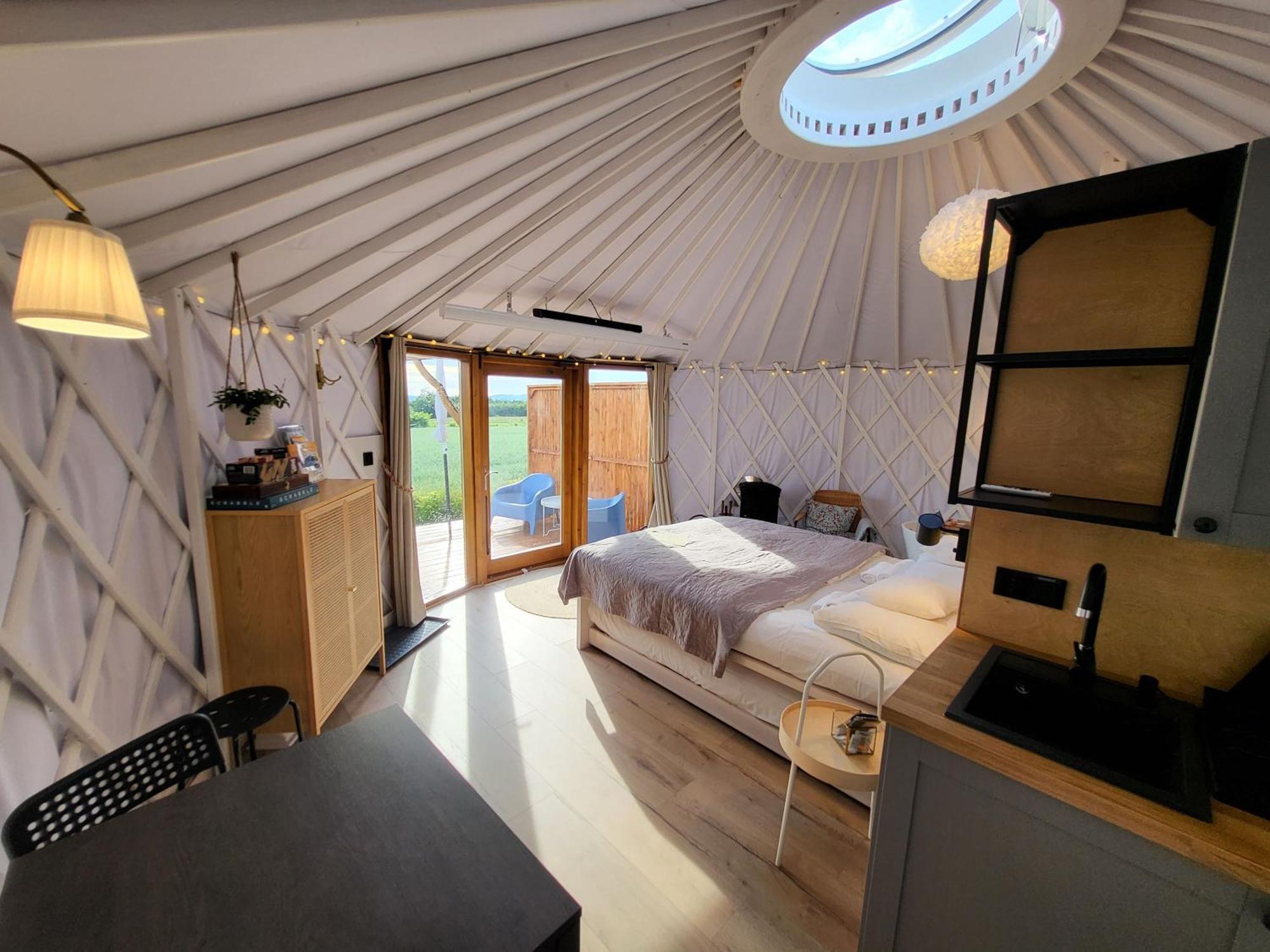 Izera Glamping Adults - Luksusowe Jurty&Spa Gajowka  Exterior photo